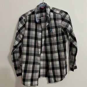 Wrangler. Boy’s. T -Shirt. Bundle Your Likes. Make an Offer.